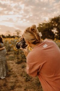 farm photoshoot in sunflower field